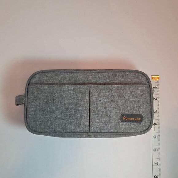 Like New - Homecube Multi-Compartment Gray Organizer Case, Textured Soft-Canvas - Picture 9 of 10